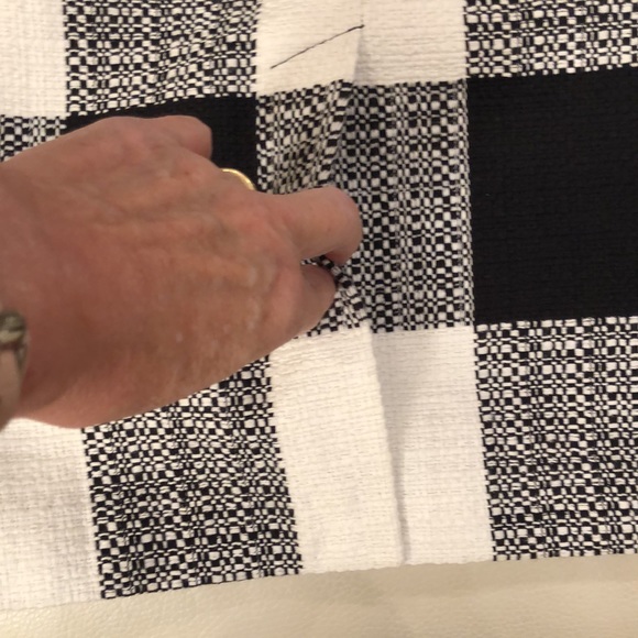 Talbots white/black checked pencil skirt, NWOT - Picture 5 of 6
